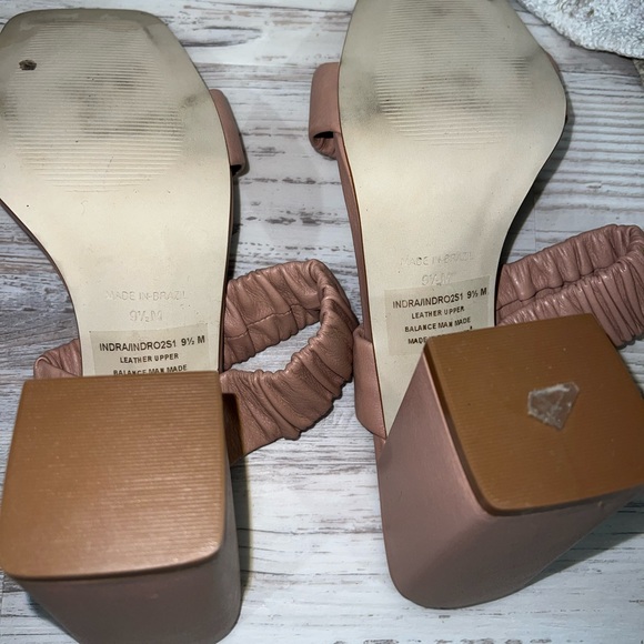 Mauve Steve Madden 9.5 Sandal - Picture 9 of 10